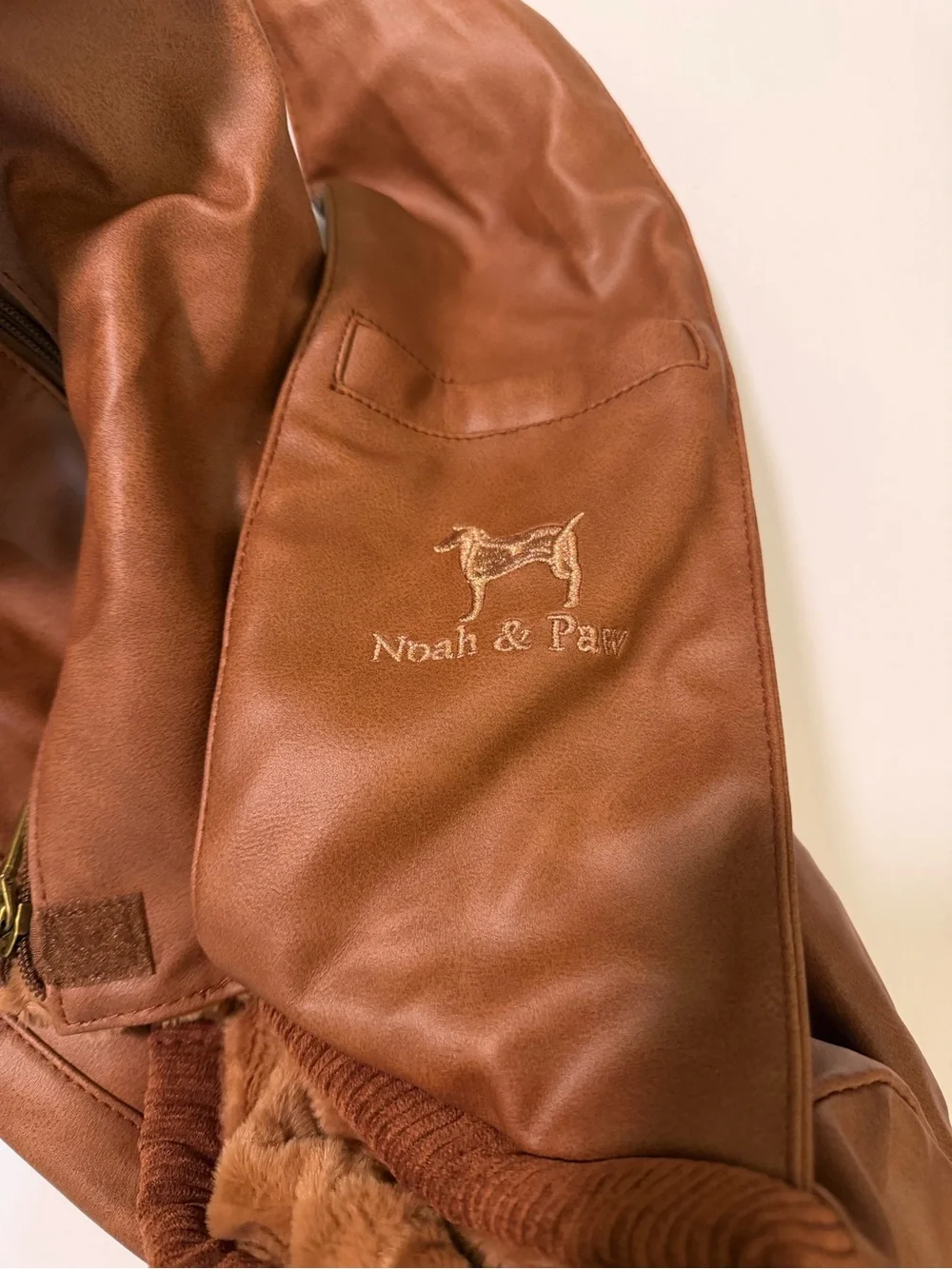 Noah & Paw Brown Leather Pet Sling Carrier New